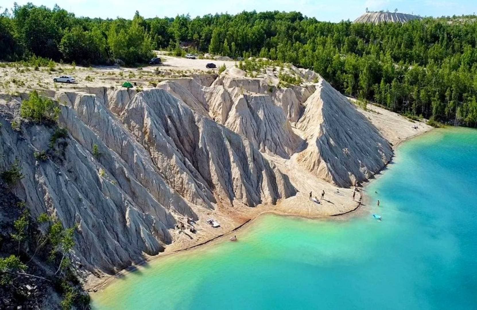 Кам'яне село. Дружбівський кар'єр